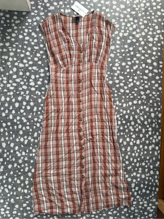 Universal Thread Dresses & Skirts - Universal Thread Rust Plaid Button-Front Dress - Size XS